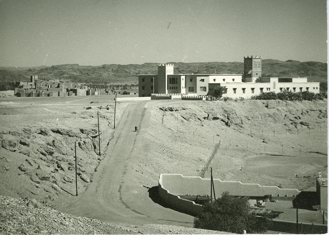 Ouarzazate_accs_htel_du_Sud_1956